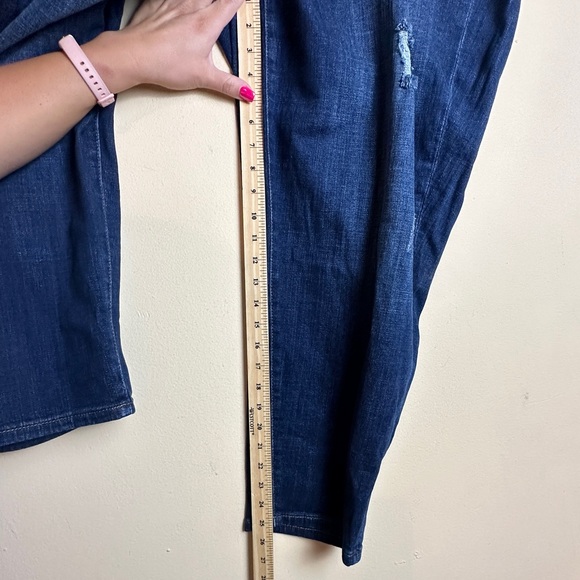 Lane Bryant NWT Girlfriend Jeans Studded Pocket Distressed Dark Wash Size 22 - Picture 14 of 15